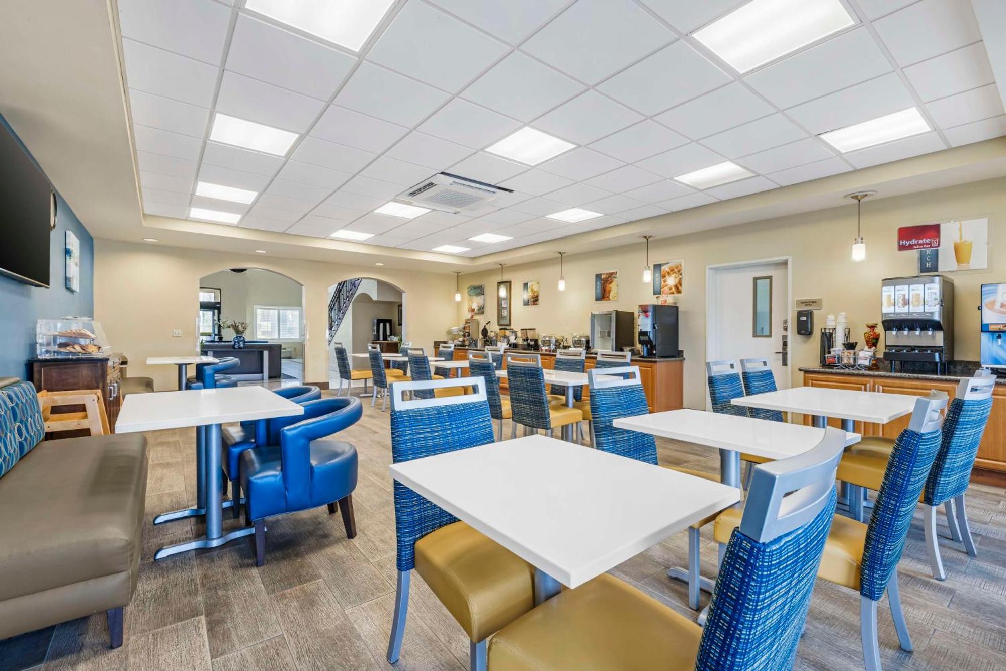 Best Western Plus Lake Elsinore Inn & Suites Εξωτερικό φωτογραφία