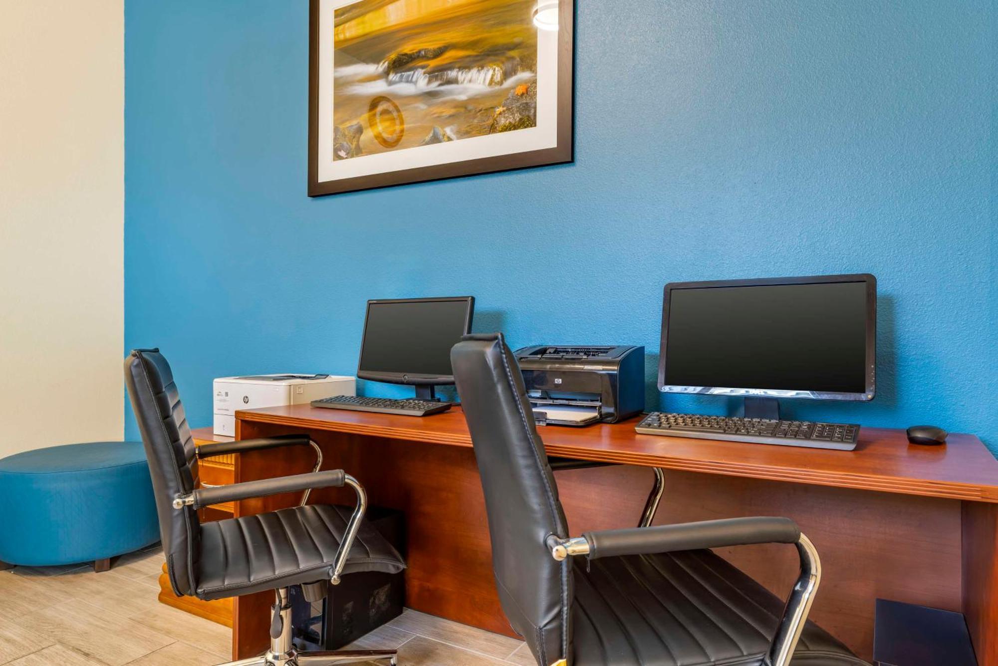 Best Western Plus Lake Elsinore Inn & Suites Εξωτερικό φωτογραφία