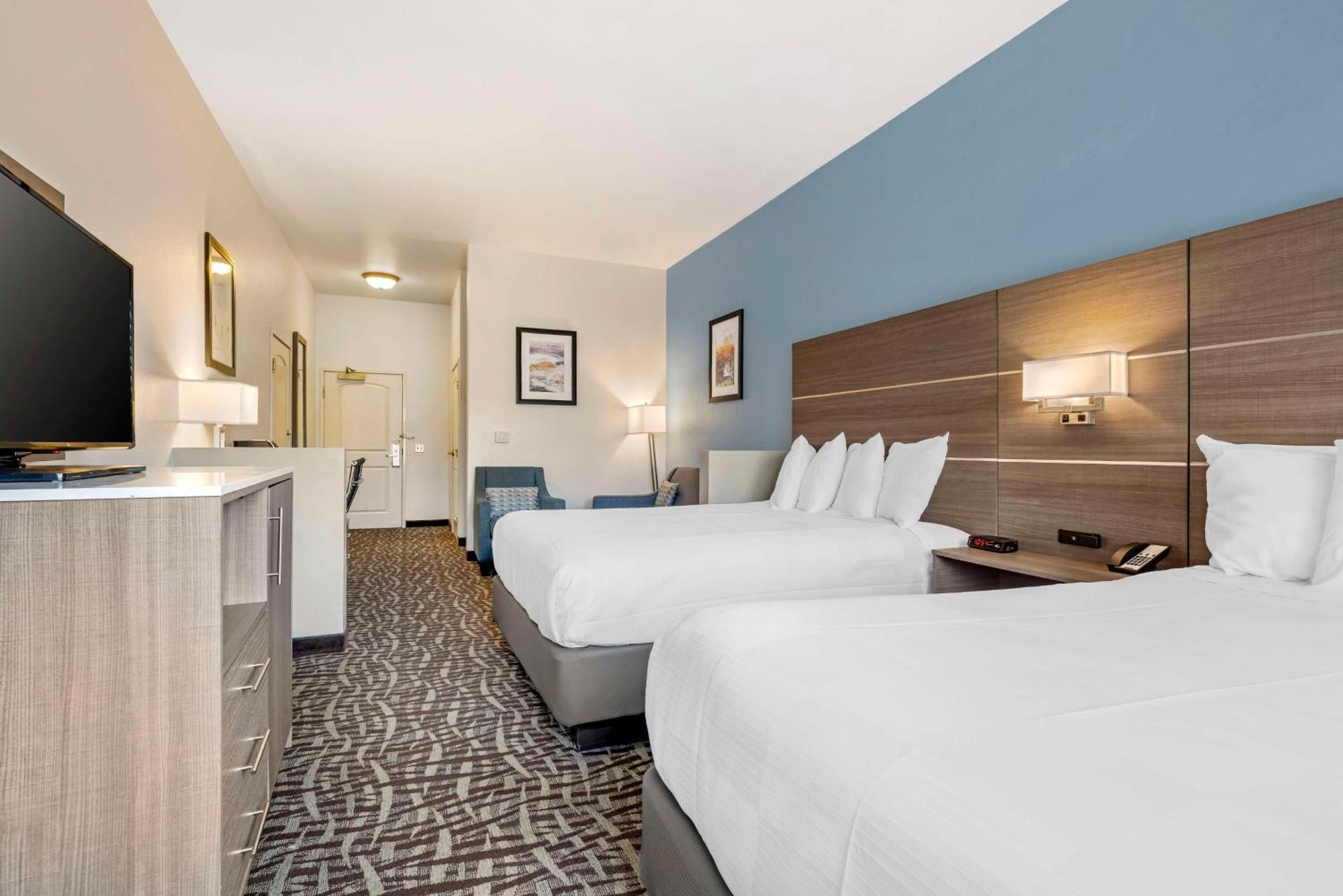 Best Western Plus Lake Elsinore Inn & Suites Εξωτερικό φωτογραφία