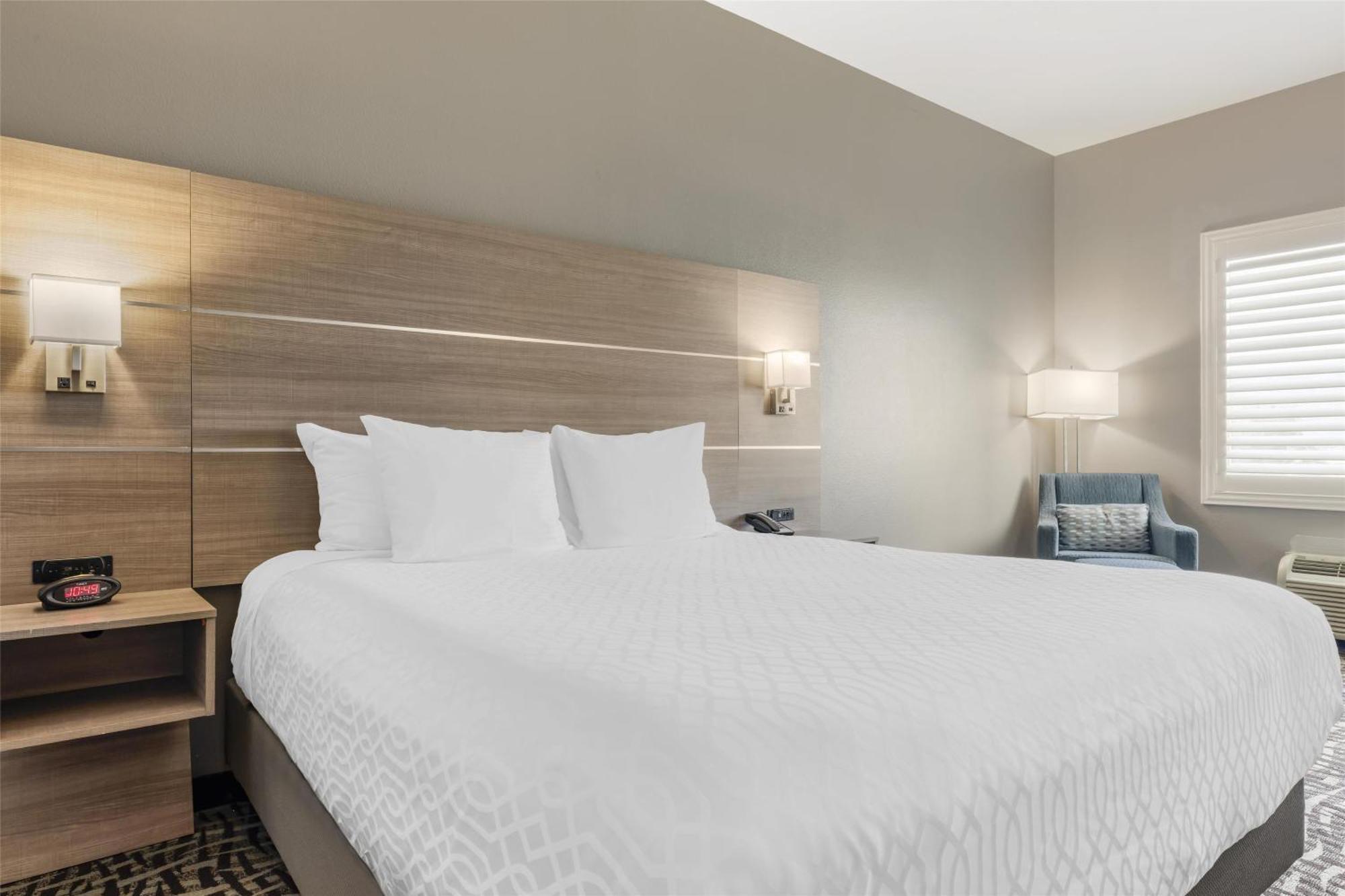 Best Western Plus Lake Elsinore Inn & Suites Εξωτερικό φωτογραφία