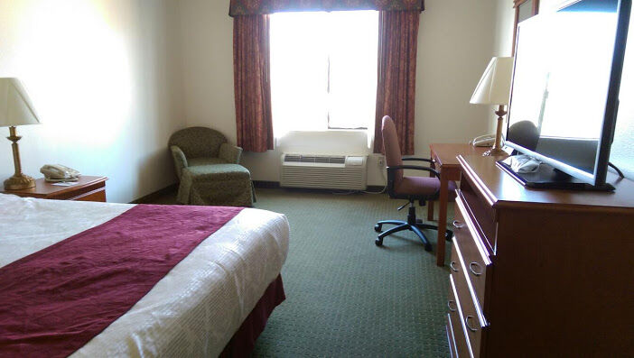 Best Western Plus Lake Elsinore Inn & Suites Εξωτερικό φωτογραφία